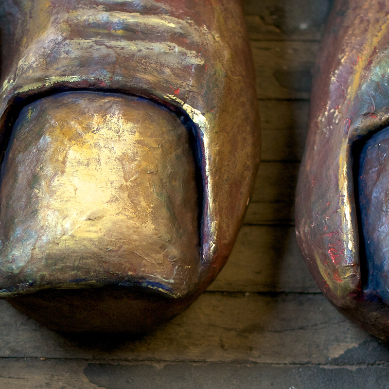 Close up image of giant (5') Abiyoyo feet